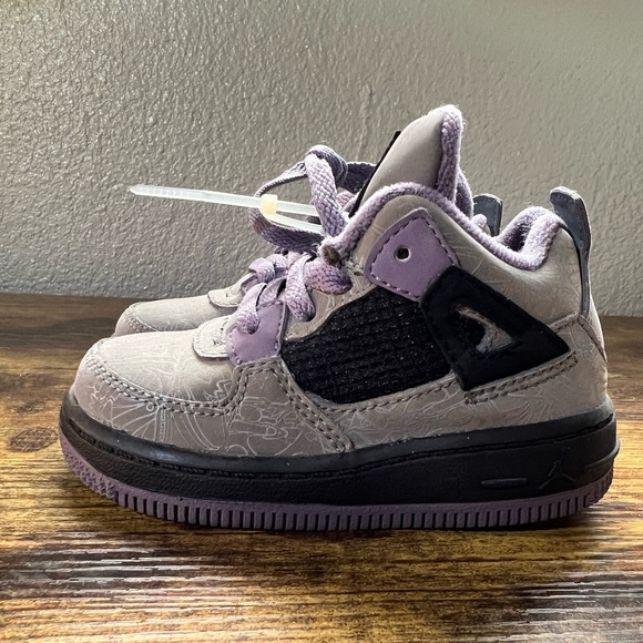 NEVER WORN Jordans (Toddler) - Picture 3 of 7